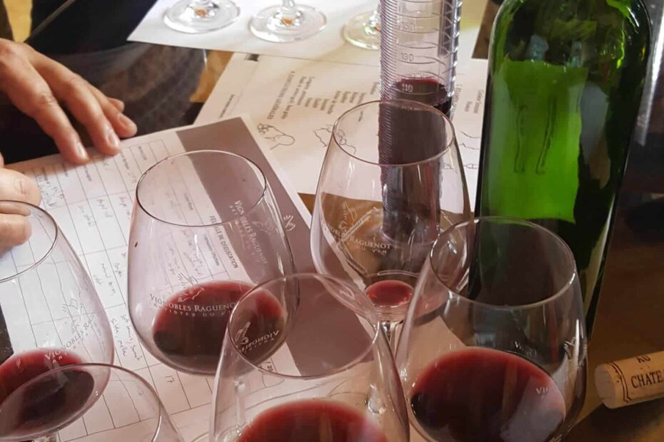 Atelier assemblage de son vin de Bordeaux pour mieux comprendre le métier de vigneron
